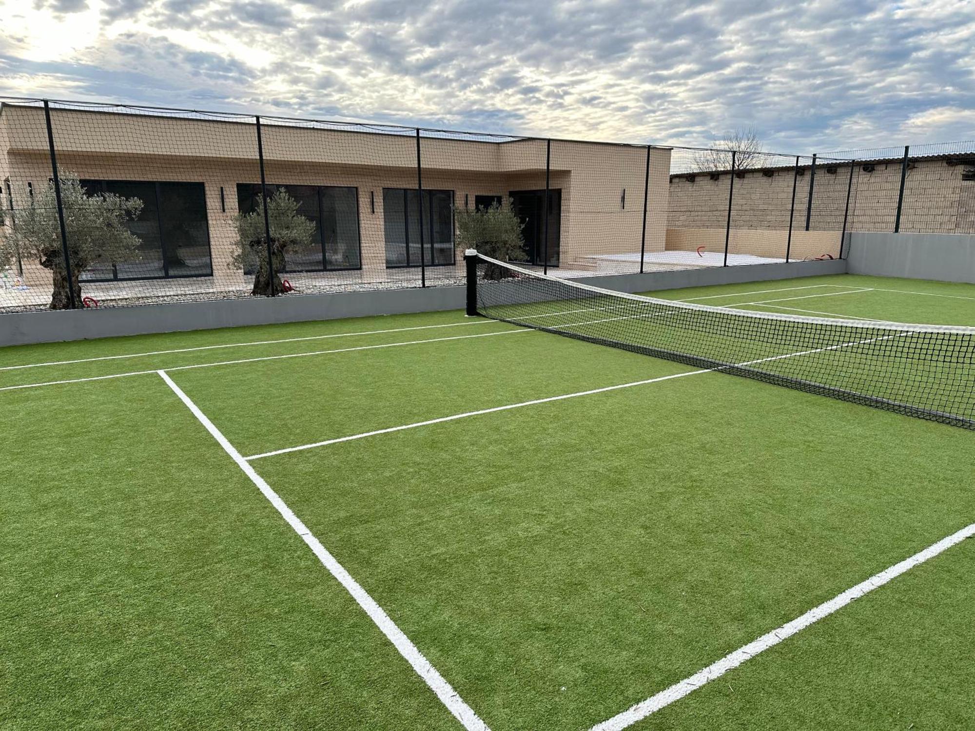 Villa Tina With Swimming Pool, Tennis Court, Games Room, Sauna, Gym, Bbq Policnik Exterior foto